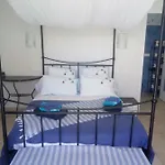Les Mouettes